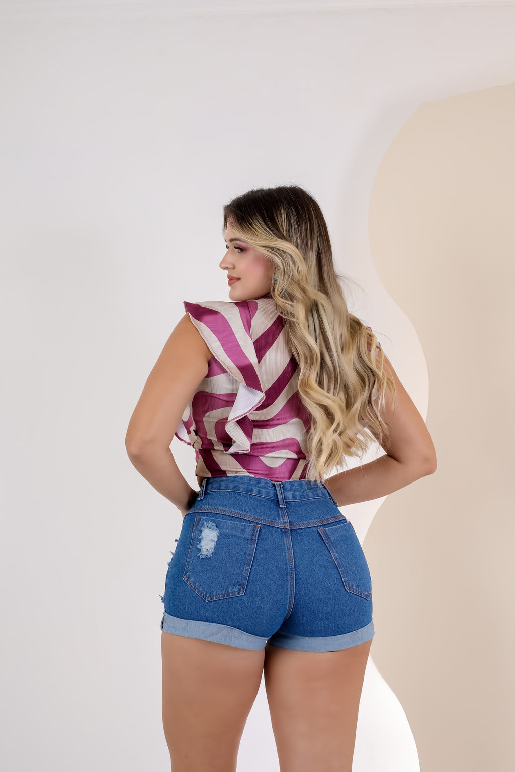Short Jeans Feminino Cintura Alta